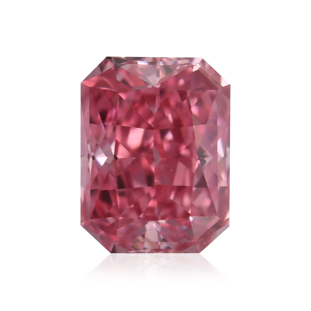 0.27 Carat Fancy Vivid Pink Radiant Diamond VS2 GIA and Argyle