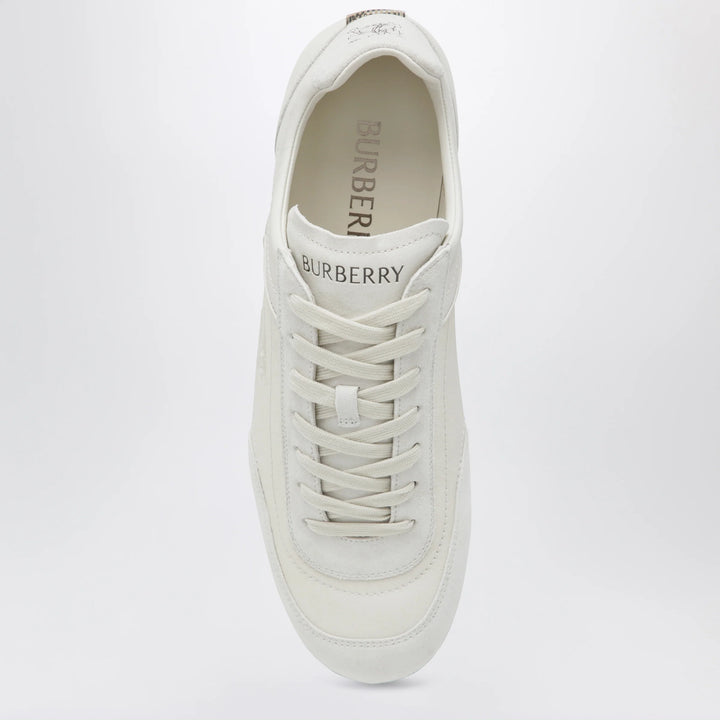 Burberry - Beige leather Knight Runner trainers