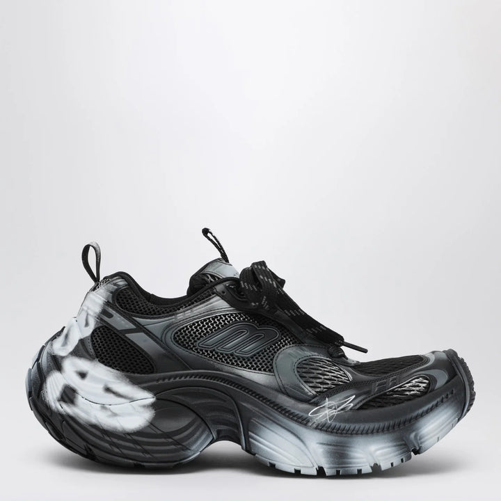 Balenciaga - White/black 6XL sneakers with spray details