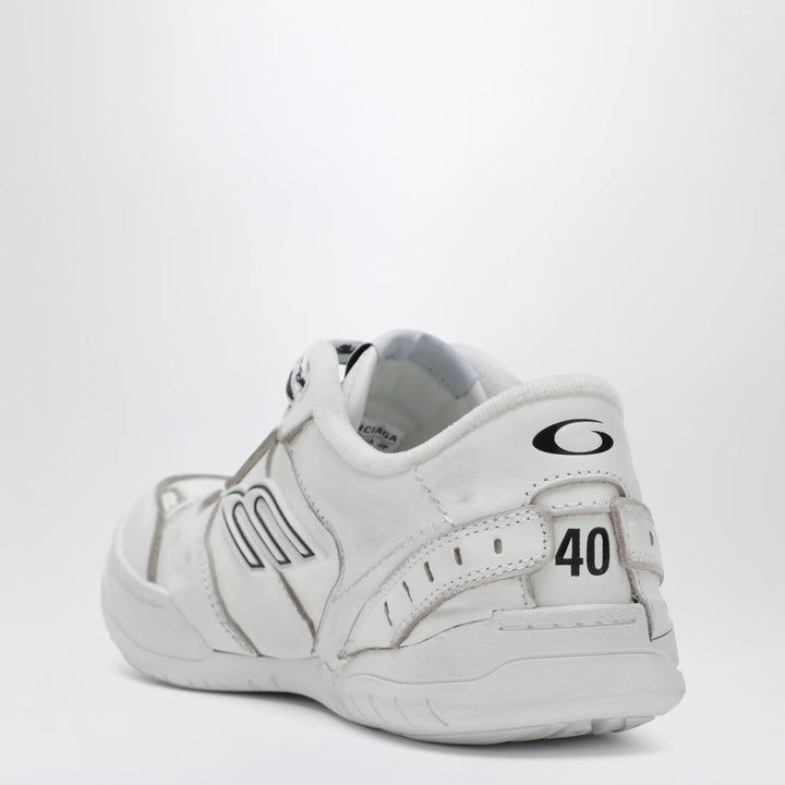 Balenciaga - Hamptons Worn-Out Mid white Sneakers