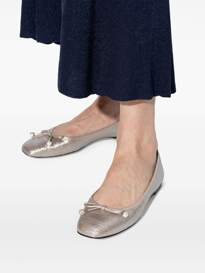 Jimmy Choo Flat Shoes 35 Jimmy Choo Flat shoes Silver Bow Jimmy Choo Powder Flats – Silver Bow Detail for Timeless Elegance Brand