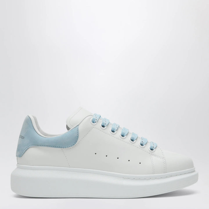 Alexander McQueen - Oversize sneakers in white/powder blue Brand Shoes 36,5 IT