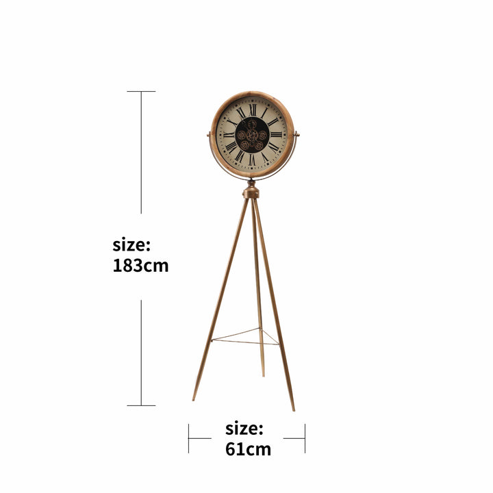 Chilli Wall Clock D'Artagnan Round Tripod Moving Cogs Clock Brand